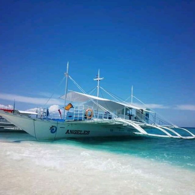 1of the 7107 Islands in the Philippines