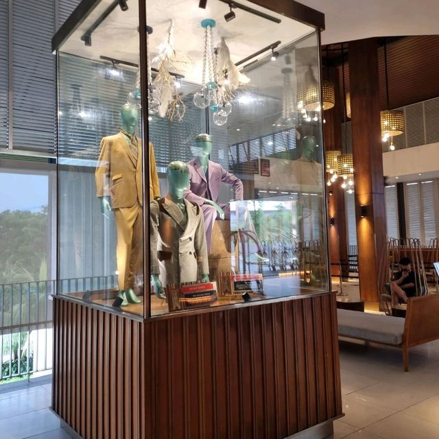 Music inspired, Cool Decor Lobby