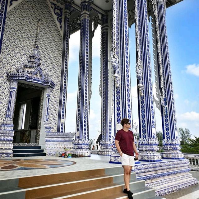 โบสถ์เซรามิกสีน้ำเงิน 