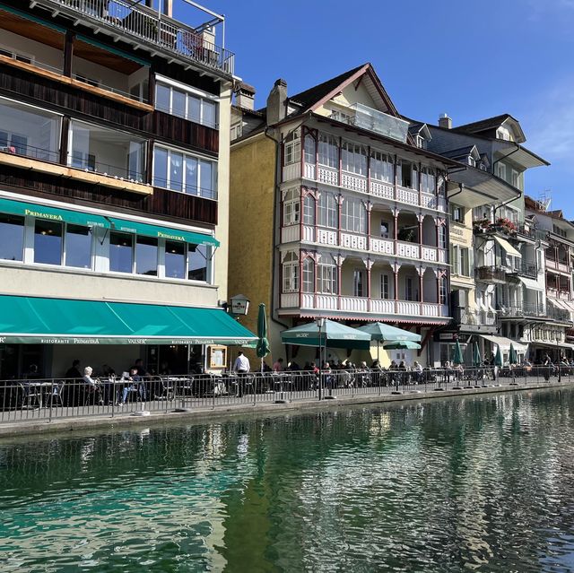 Thun - gateway to the snow mountains 🇨🇭