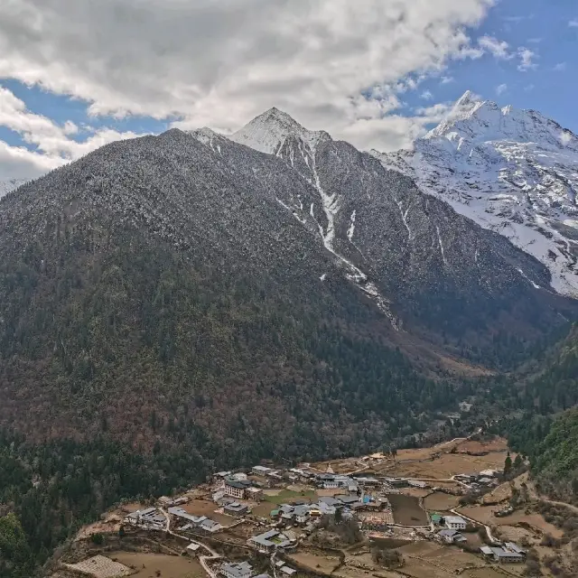 Yubeng Village（雨崩村)| An Idyllic Land