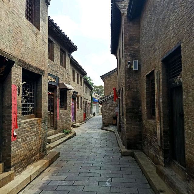Exploring historical Jincheng...