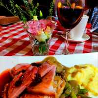 The Flames Steakhouse in Seaworld Shekou 