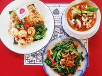 พิพิธภัณฑ์บ้านอาจ้อ ภูเก็ต และร้านโต๊ะแดงแสนอร่อย