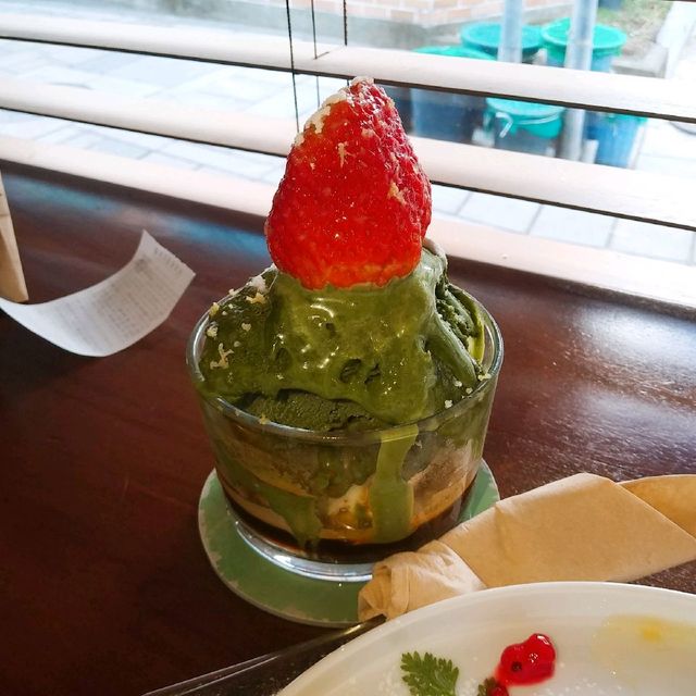 서울 종로 카페, 스펙터