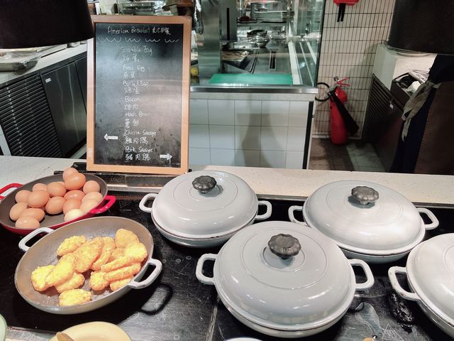 $98+10% 酒店自助早餐？！