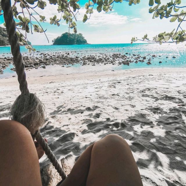 BUGET BEACH: PLAYA LA CALETA, BAGAC BATAAN. 