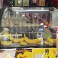 【鎌倉小町通り】広告が凄すぎ！！とりあえずバナナジュースを注文😃