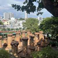 ชมปราสาท Po Nagar Charm Towersเก่าเก่าในเมืองญาจาง