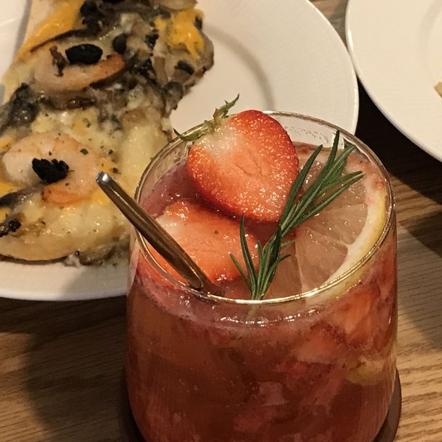 디저트가 맛있었던 카페 웨더