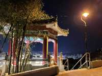 山頂獅子亭
