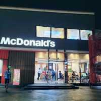Laska Delight Burger x McDonald's 