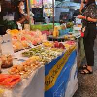 ตลาดศาลเจ้า ใจกลางเมืองสุราษฎร์ธานี