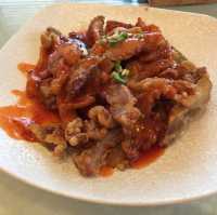 Baguo Buyi Cuisine Restaurant 