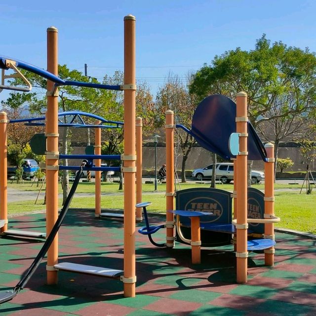 大溪河濱公園-兒童遊具區