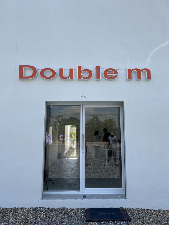  Double m cafe