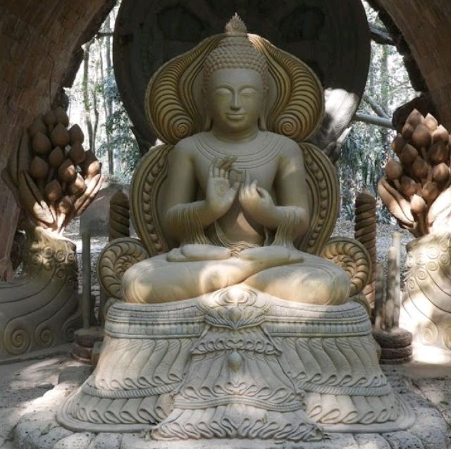 วัดป่าไทรงาม  จ.อุบลราชธานี