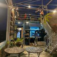 รูฟท็อปบาร์ลับๆ กับบรรยากาศดีๆ ในเมืองตรัง