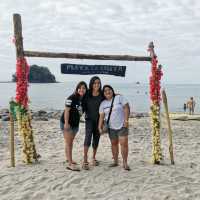 BUGET BEACH: PLAYA LA CALETA, BAGAC BATAAN. 