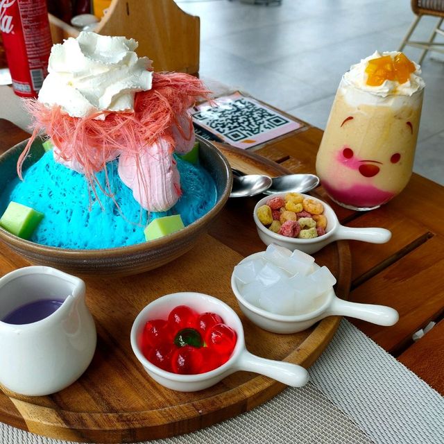 Miss t cafe