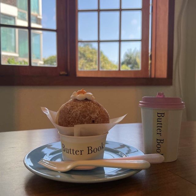 韓国/ソウル【龍山】黄色い壁が目印💛とってもかわいいドーナツ屋さん🍩🌼