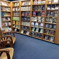 Blackwell’s bookshop Oxford 