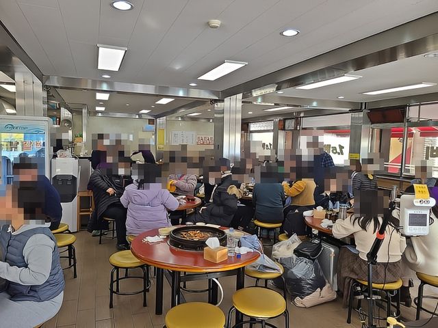 춘천 철판 닭갈비 맛집. 1.5닭갈비