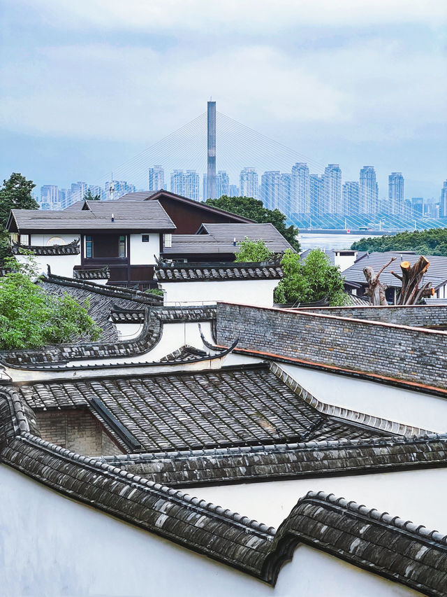 Fuzhou Yantai Mountain's ⛪️ church and ancient houses blend Chinese and Western styles 📸 hidden gem photo spots.