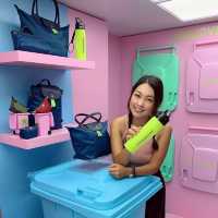 Longchamp流動慨念店