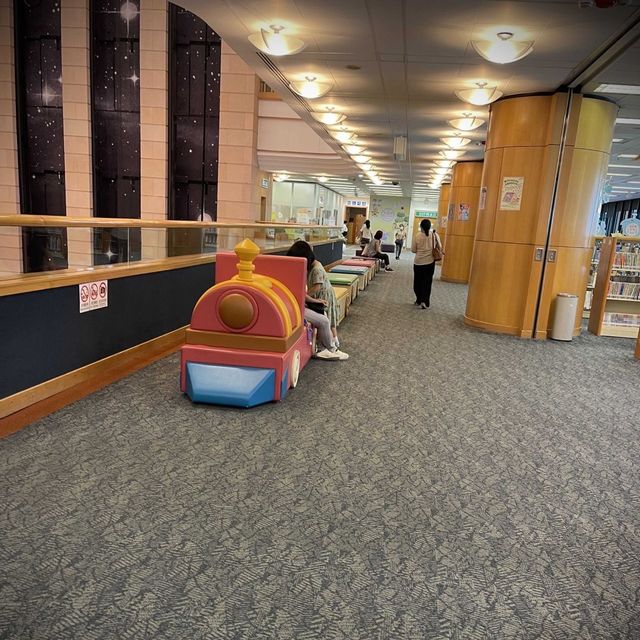 香港中央圖書館 