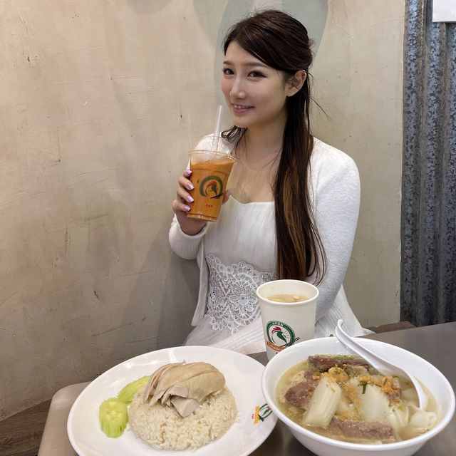 尖沙咀水門雞飯！係曼谷既味道呀😋
