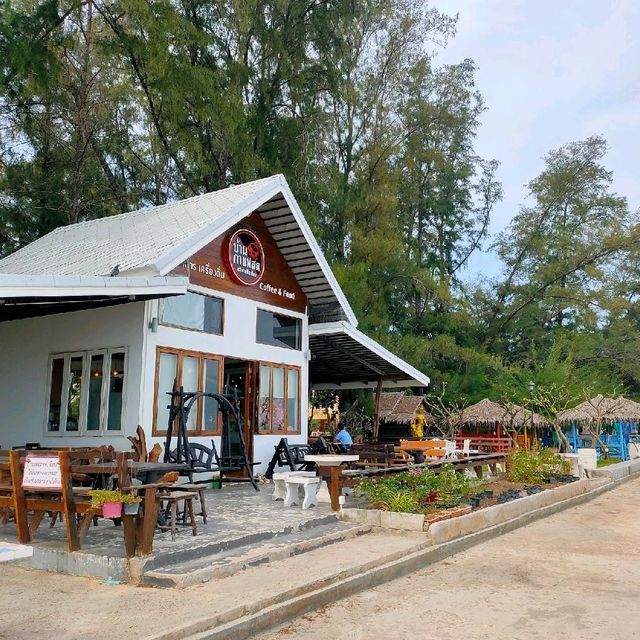 บ้านกาแฟสด@หาดปึกเตียน