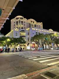 最熱鬧美麗的台北信義區 夜間點燈超美 不能錯過特色光線夜景