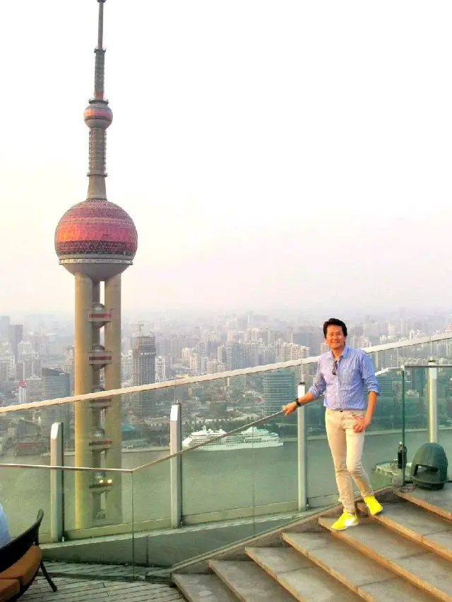 Sunset @Flair Rooftop Bar Shanghai