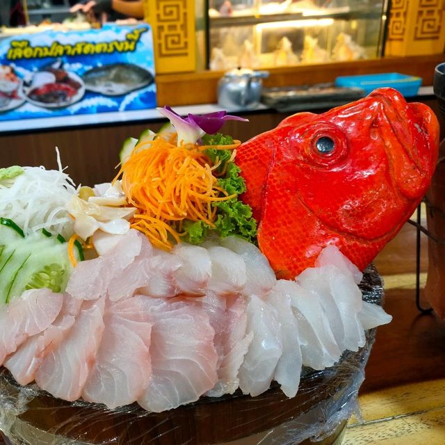 เล็กหงษ์ ข้าวต้มปลา ตลาดพลู