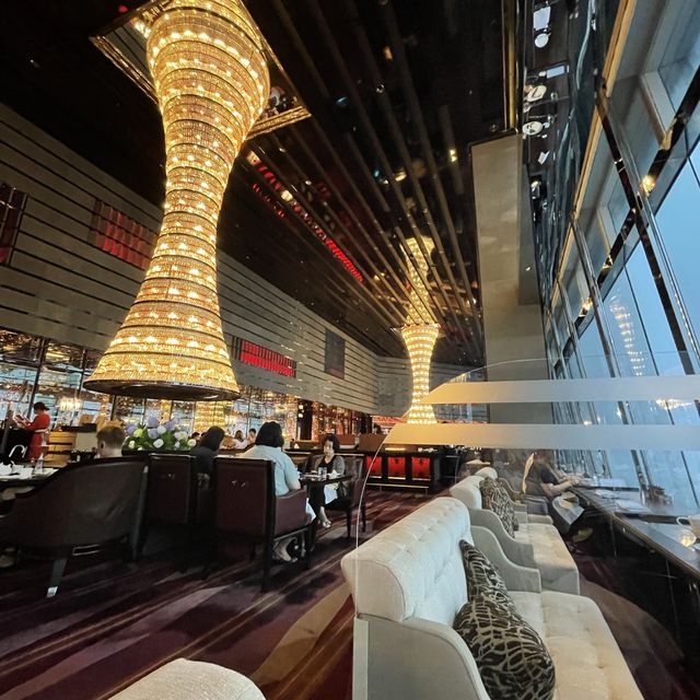 雲霄上的結婚紀念日 Ritz Carlton Staycation Stay and Dine Package