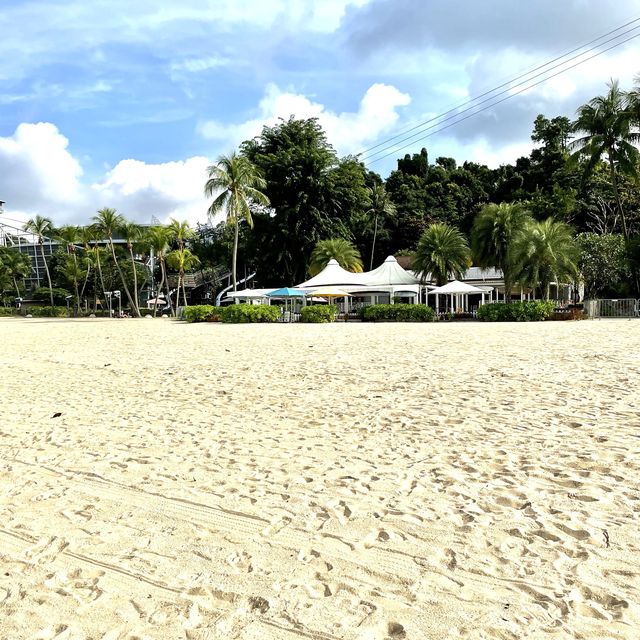 Siloso Beach / so serene