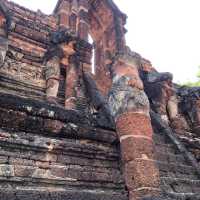 แต่งชุดไทย ไปเที่ยวเมืองเก่า