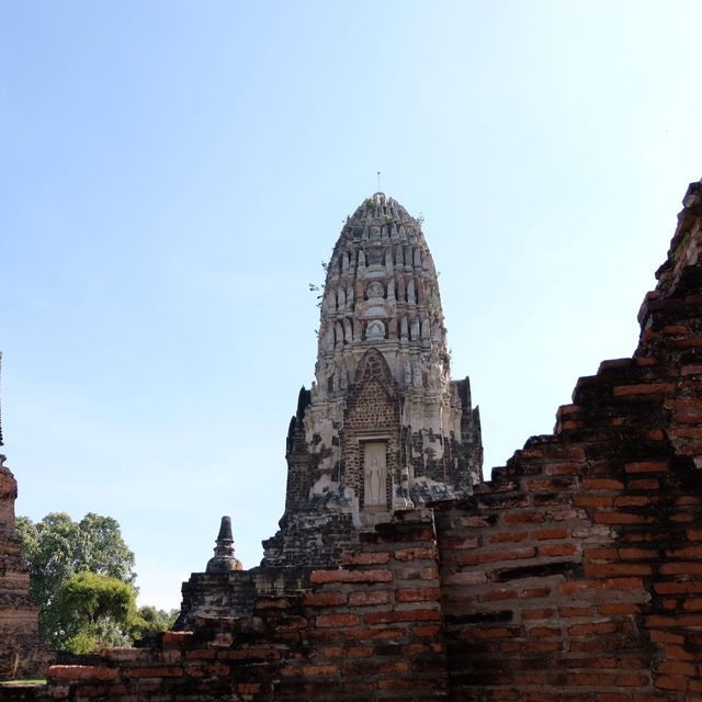 ร่องรอยอารยธรรมที่รุ่งเรือง ณ วัดราชบูรณะ