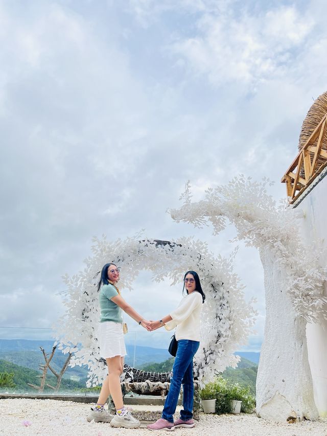 กรีน ฮิลส์ คาเฟ่ (GREEN HILL CAFÉ DA LAT)
