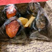 【大阪 難波】日本のソウルフード🍙おにぎりを食べよう✨
