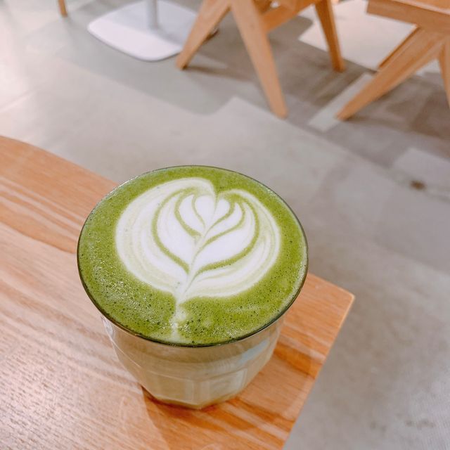 涼茶x咖啡☕️荔枝角草本養生概念cafe🌿