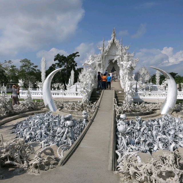 Wat Rong Khun