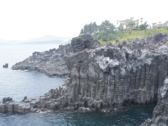 大自然的奧妙😎大浦海岸柱狀節理帶