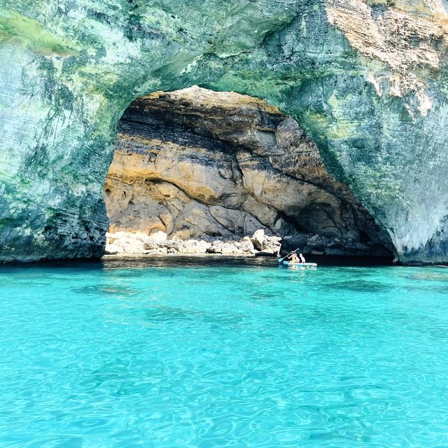 【マルタ島】絶景が見たいならブルーラグーンが1番‼︎コミノ島への離島アクセス