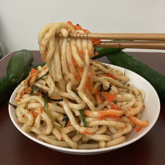 興恰恰冷麵有幾熱 興恰恰冷麵有幾熱