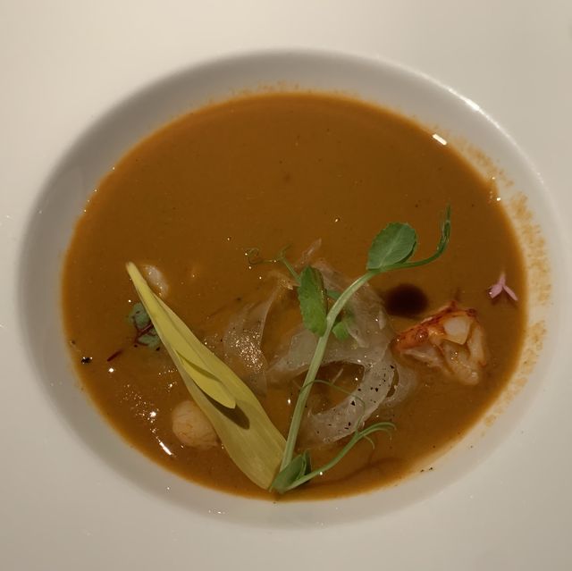 遠企香格里拉國際大飯店+馬可波羅西餐廳