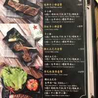 碧潭水岸第一排，馬克廚房