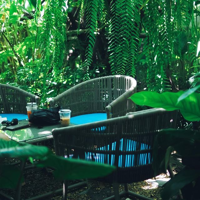  รีวิวคาเฟ่ : Foreste Café #คาเฟ่ย่านปากเกร็ด 