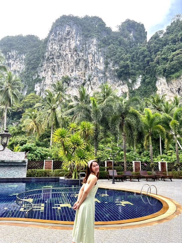 ที่พักหลักร้อยวิวสุดปัง ที่อ่าวนาง 